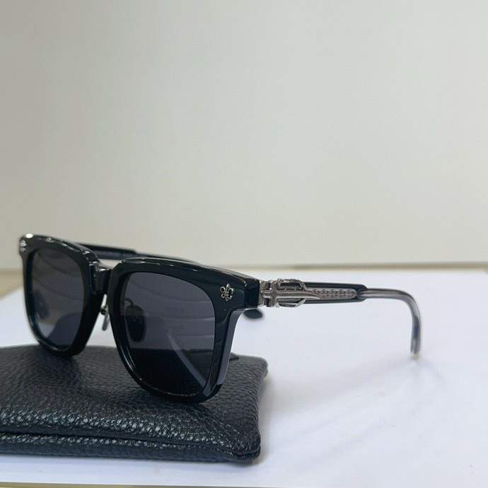 Picture of Chrome Hearts Sunglasses _SKUfw61783042fw